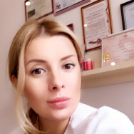Cosmetologist Елена Умнова on Barb.pro