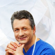 Plastic Surgeon Юрий Иншаков  on Barb.pro
