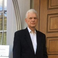 Пластический хирург Николай Скапенков Москва,Новый Арбат, 36/9к2