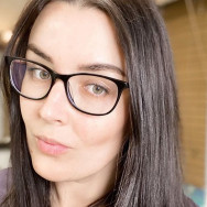 Cosmetologist Елена Давиденко  on Barb.pro