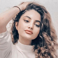 Kosmetyczka Майя Алиева Moscow,