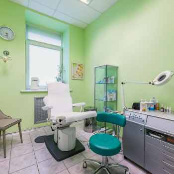 Салон красоты Василия Захарова, Saint Petersburg Фото - 5