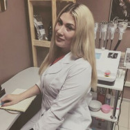 Cosmetologist Елизавета Самохвалова  on Barb.pro