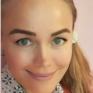 Cosmetologist Елена Никонова on Barb.pro