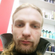 Hairdresser Егор З. on Barb.pro