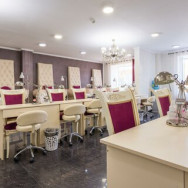 Cosmetology Clinic Салон красоты Nail shine Moscow,Ленинский проспект, 123 район Toplyy Stan