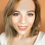 Стилист-имиджмейкер Ксения Москва,метро Савёловская