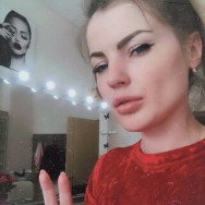 Manicurist Ирина Боброва on Barb.pro