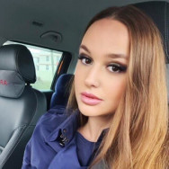 Masseur Сандра Yekaterinburg,Широкореченская улица, 47