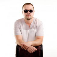 Masseur Антон Yekaterinburg,улица Бебеля, 35