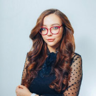 Maskenbildner Лина Yekaterinburg,улица Воеводина, 8