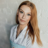 Cosmetologist Ksenia Pyatkova on Barb.pro