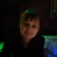 Manicurzysta Елена Chelyabinsk,улица Молодогвардейцев