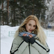 Maniküre Кристина Chelyabinsk,улица Молодогвардейцев, 58В