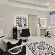 Friseur Салон красоты Comilfo Omsk,улица 10 лет Октября, 43/1