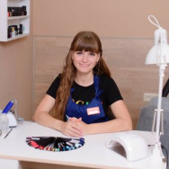 Manicurist Дарья Лазарева on Barb.pro