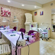 Schönheitssalon NAIL CITY Omsk,улица 10 лет Октября, 70
