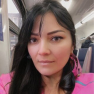 Мастер маникюра Анна Самара,