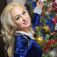 Мастер маникюра Елена Самара,Рыльская улица, 13