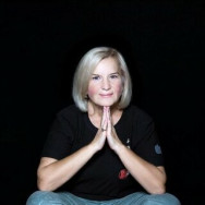 Masseur Елена Samara,Ташкентская улица, 83