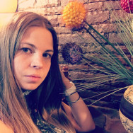 Manicurzysta Валентина Volgograd,Козловская улица, 51 район Voroshílovskiy