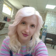 Hairdresser Елена Р. on Barb.pro