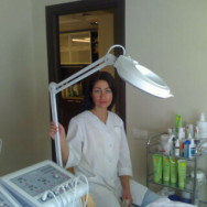 Cosmetologist Лариса Власенко on Barb.pro