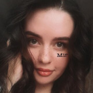 Maniküre Полина Voronezh,