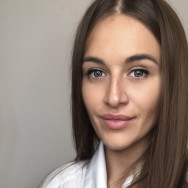 Cosmetologist Екатерина Олейник on Barb.pro