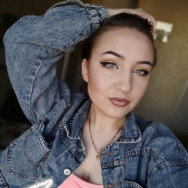 Maniküre Кира Saratov,улица имени С.П. Лисина, 11