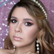 Augenbrauenmacher Варвара Tyumen,улица Карла Маркса, 8