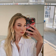 Wizażysta Яна Tyumen,улица Республики, 143/2