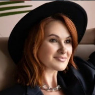 Hairdresser Ирина Chelyabinsk,Труда, 156в, 2 этаж, офис 273