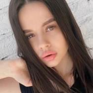 Permanent Make-up-Meister Алина Izhevsk,Молодежная, 103а