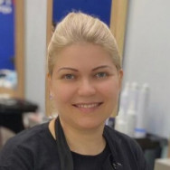 Hairdresser Julia Jiliakova on Barb.pro