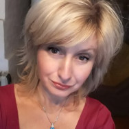 Hairdresser Лариса Попова on Barb.pro
