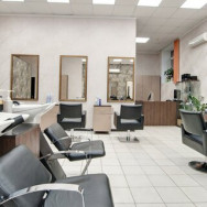 Salon piękności Салон-парикмахерская Moscow,Москва, улица Дыбенко, 16, корп. 1
