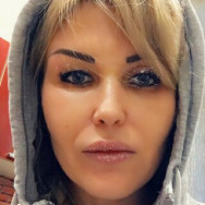 Manicurzysta Юлия Moscow,Москва, улица Декабристов, 32, подъезд 4