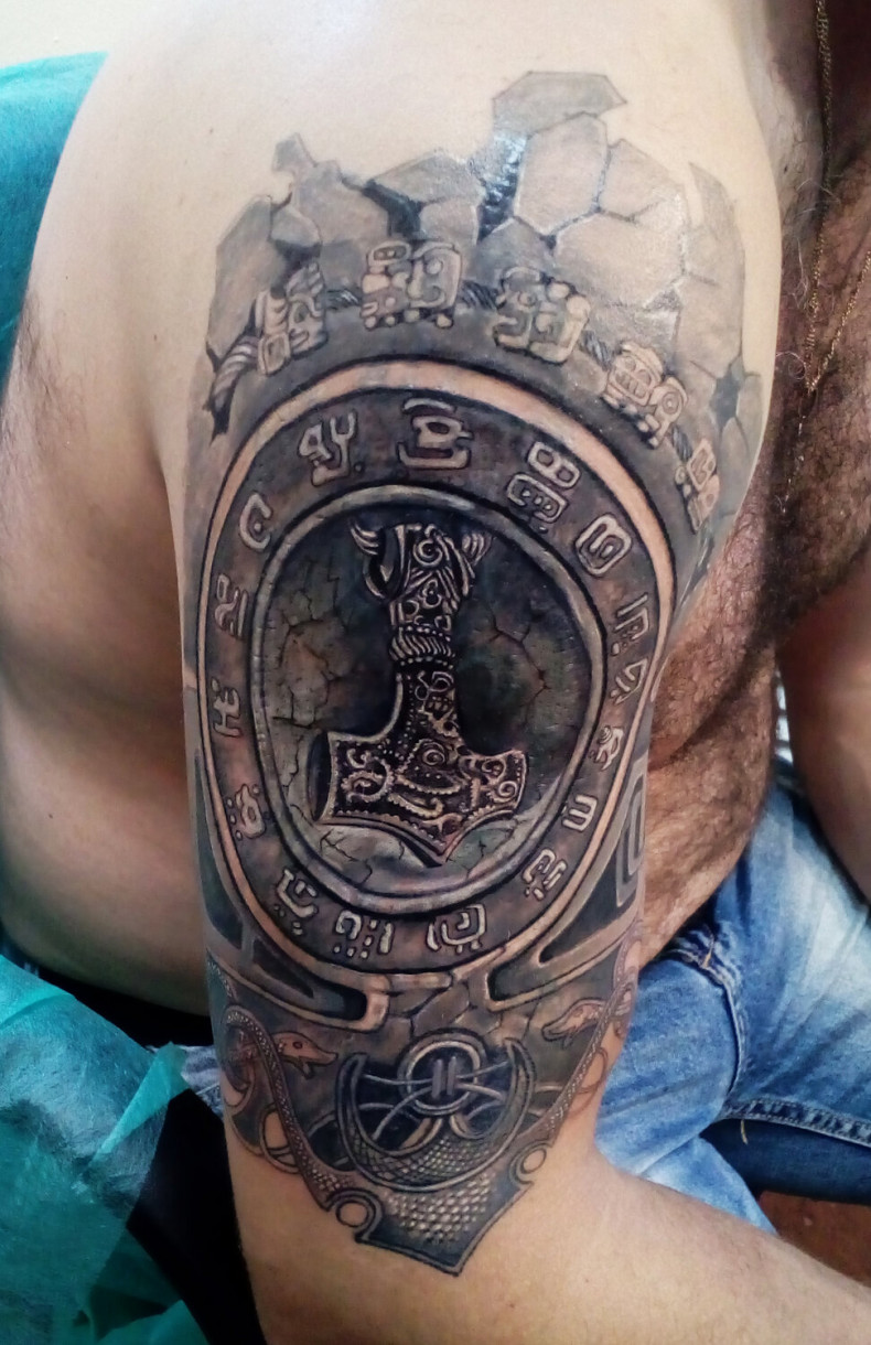  , photo - Tattoo-Meister Игорь Терафим