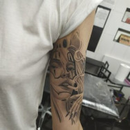 Schönheitssalon Vsem tattoo Korolev,проспект Королёва