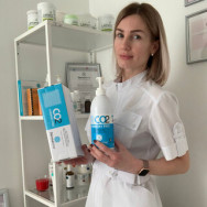 Cosmetologist Кристина В. on Barb.pro