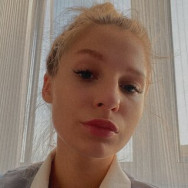 Manicurzysta Ольга Lyubertsy,улица Лётчика Ларюшина, 12