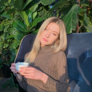 Бровист Варя Москва,Красногорский бульвар, 50