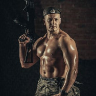 Fitness Trainer Денис Милютин on Barb.pro