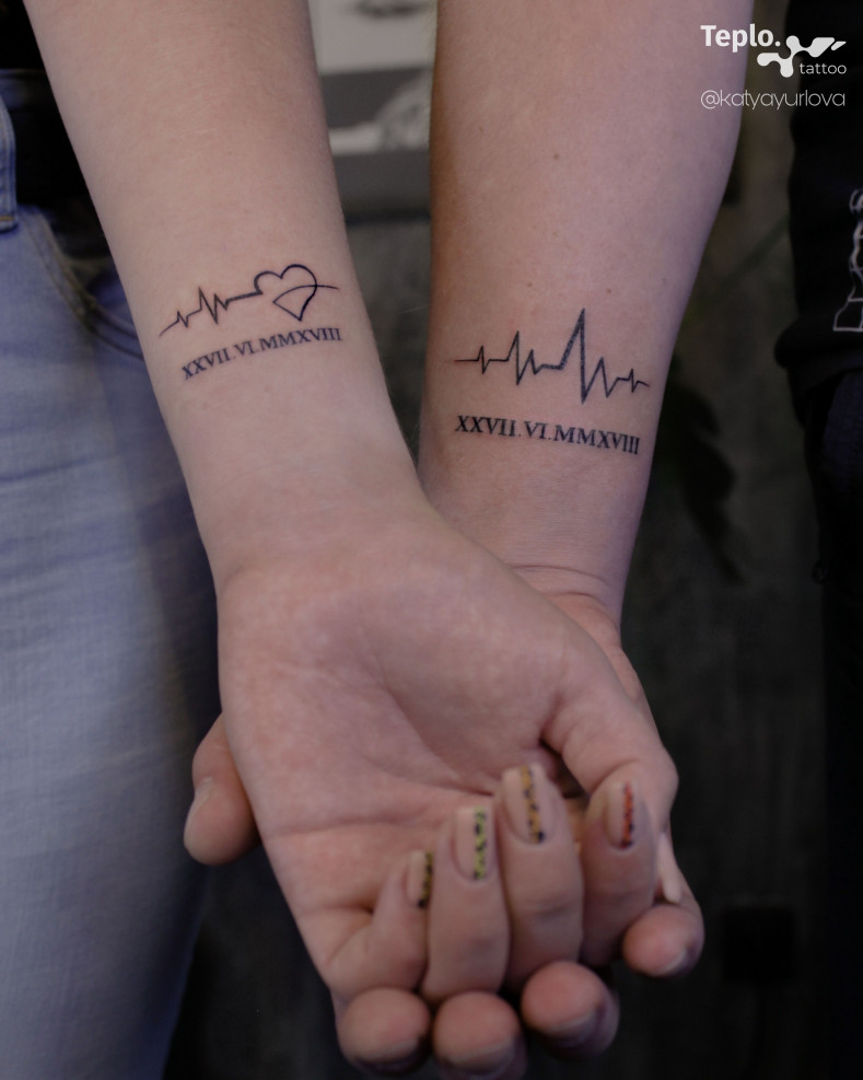 На руке надпись парные, photo - Тату салон TEPLO TATTOO SPB