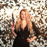 Maskenbildner Алиса Serpukhov,