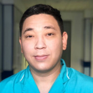 Пластический хирург Медет Толеубаевич Астана,проспект Рақымжан Қошқарбаев, 28