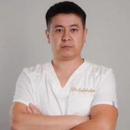 Plastic Surgeon Расул Нурлыбекович Astana,​Керей, Жәнібек хандар, 28