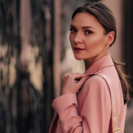 Визажист Ксения  Караганда,Комиссарова, 36