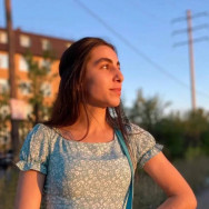 Cosmetologist Мансума Karaganda,Карла Маркса, 3